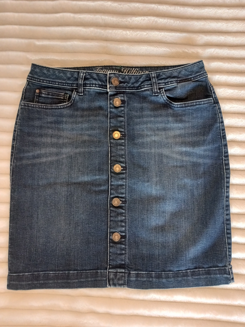 Tommy Hilfiger - Denim Button-Front Mini Skirt